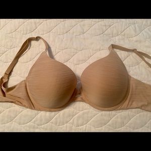 Victoria’s Secret bra
